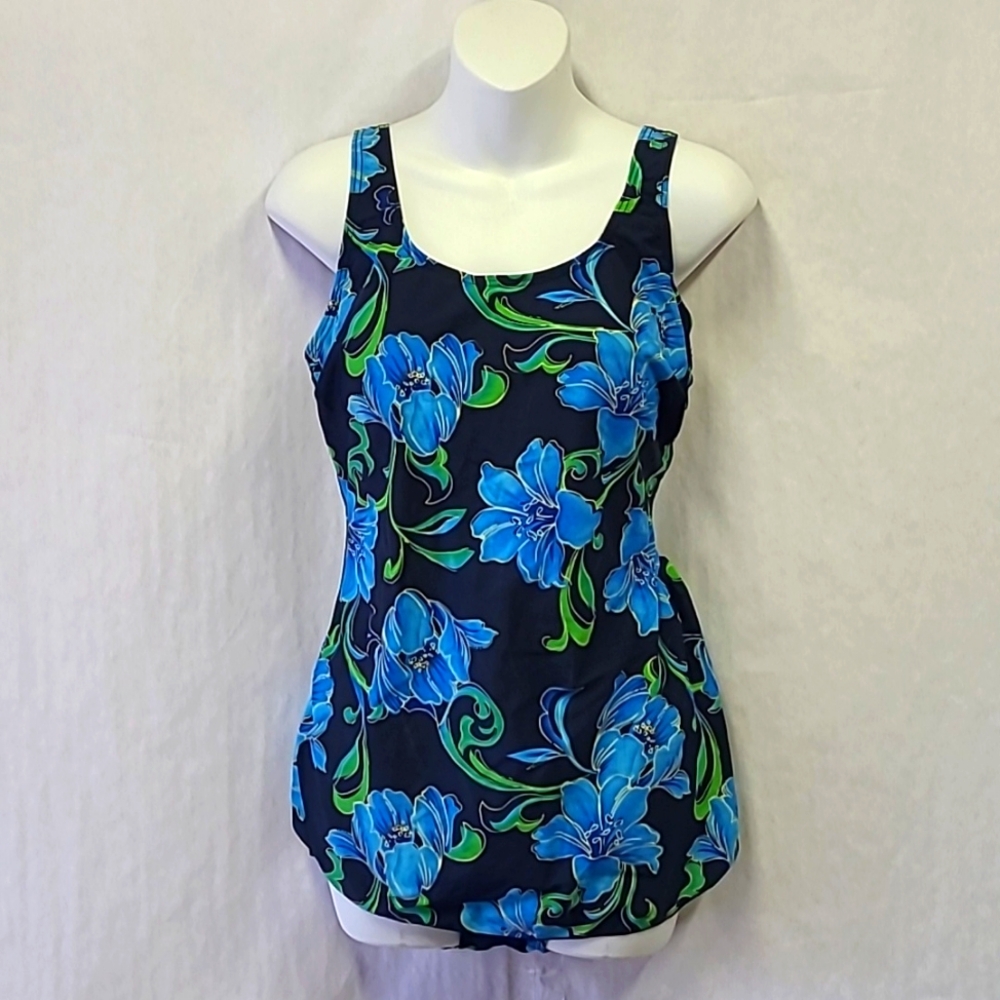 Bathing suit one piece